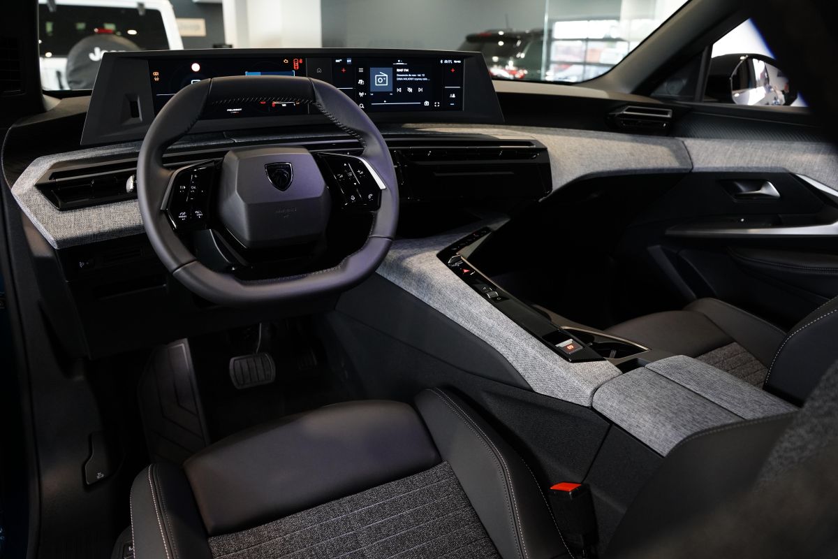 Peugeot Nowy 3008  - Allure  interior 10