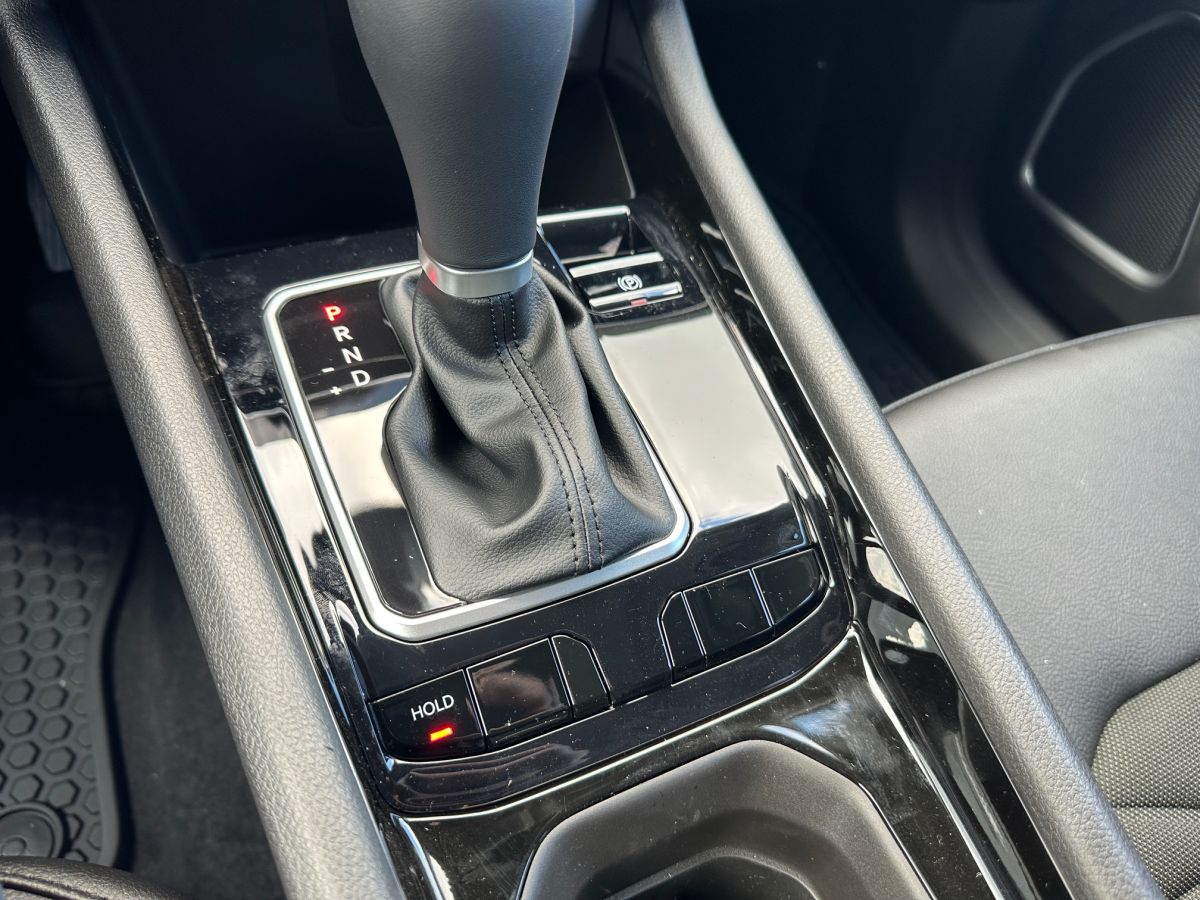 Jeep Compass  - MY25 NORTH STAR MHEV T4 Turbo 130KM DCT7 interior 12