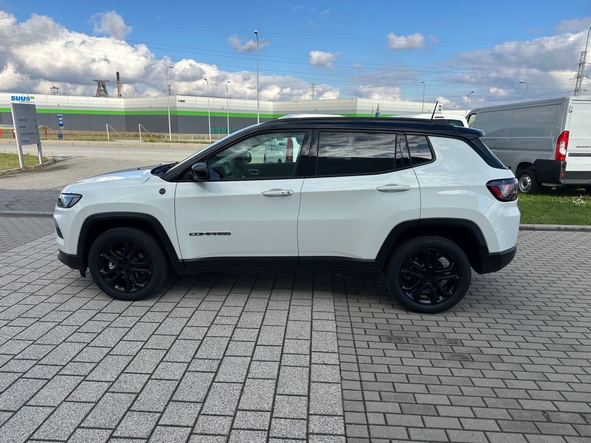Jeep Compass  - MY25 NORTH STAR MHEV T4 Turbo 130KM DCT7 exterior 6