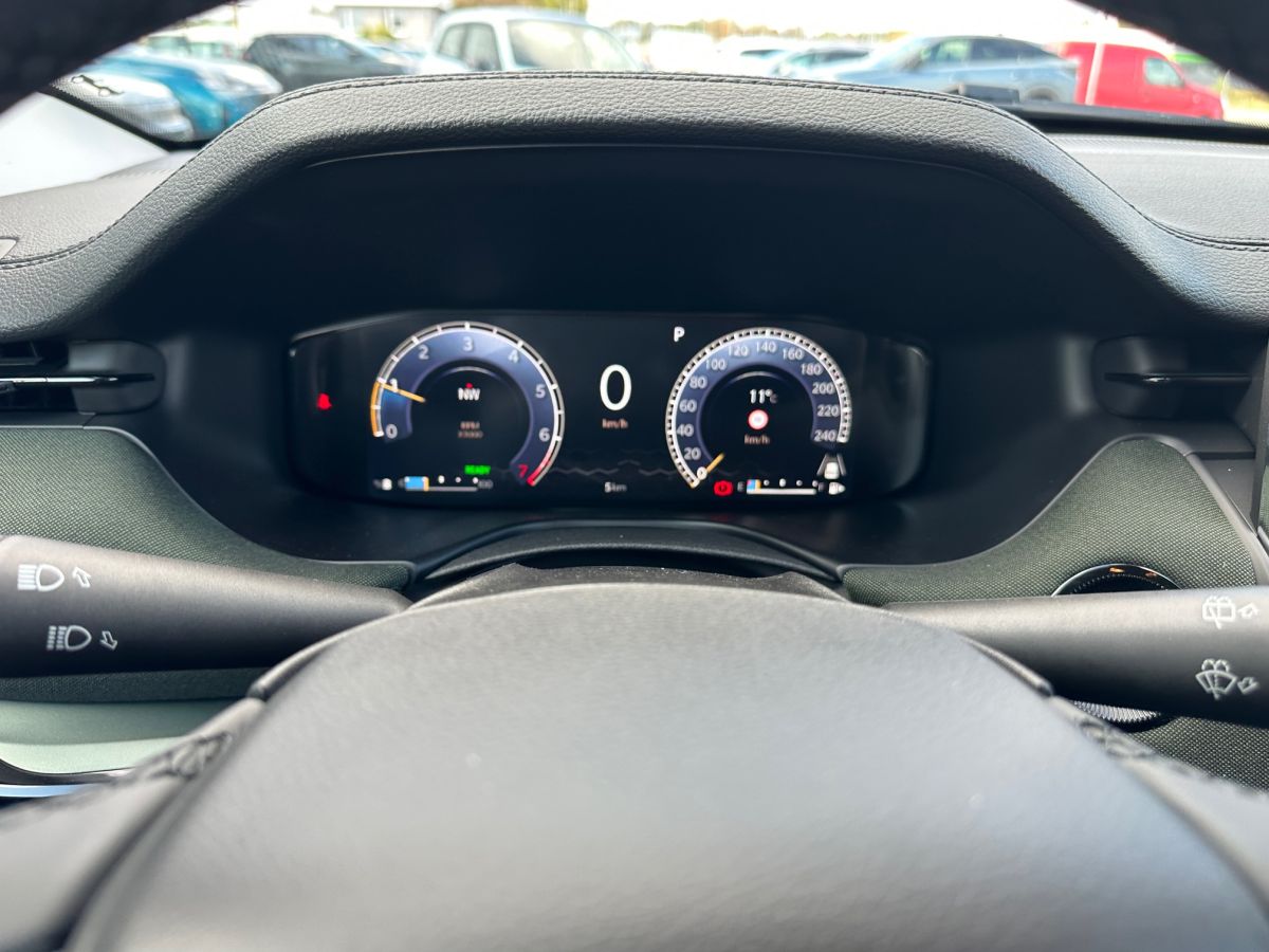 Jeep Compass  - MY25 NORTH STAR MHEV T4 Turbo 130KM DCT7 interior 8