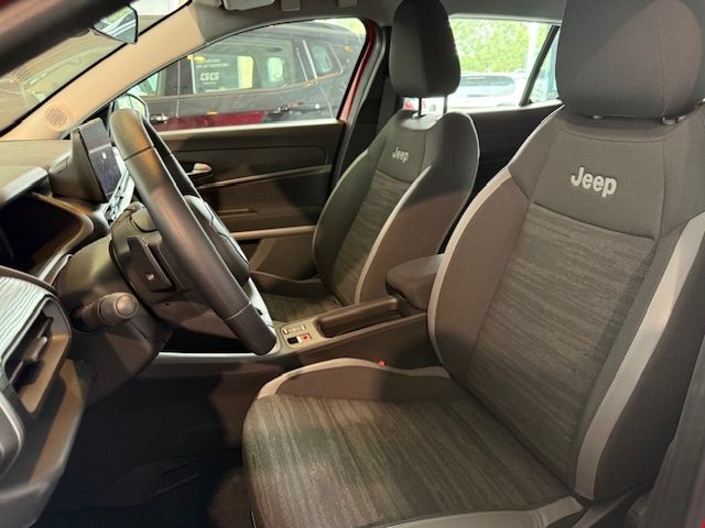 Jeep Avenger  - Longitude interior 4