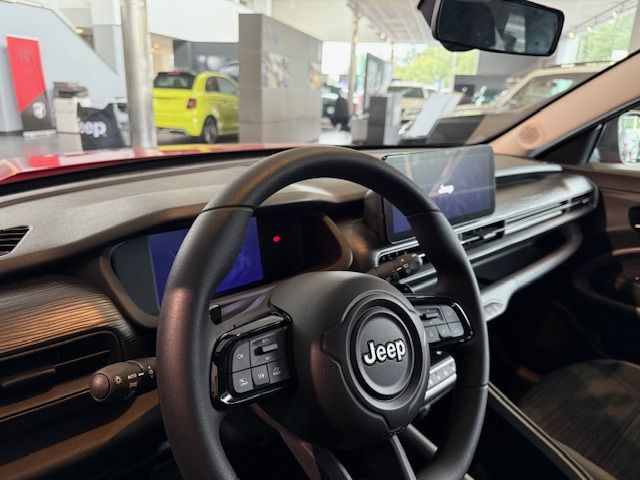 Jeep Avenger  - Longitude interior 5